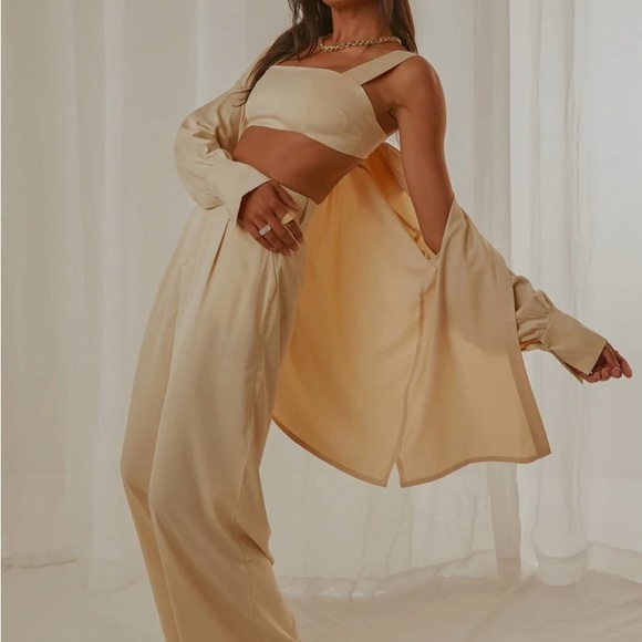 Peppermayo NWT oversized Monet satin shirt AND Milano pants, size 4 - Picture 4 of 6